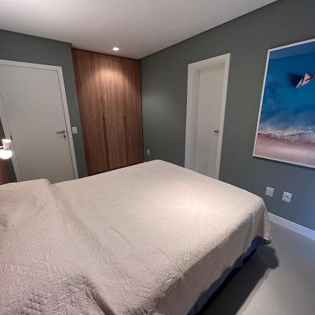Cobertura Velejar Em Condominio Clube - Com Area De Lazer Governador Celso Ramos Exteriör bild