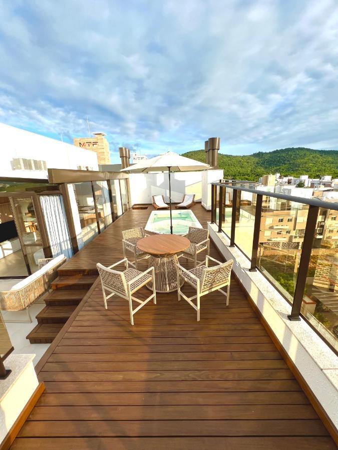 Cobertura Velejar Em Condominio Clube - Com Area De Lazer Governador Celso Ramos Exteriör bild